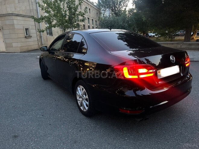 Volkswagen Jetta 2013, 200,000 km - 2.0 l - Bakı