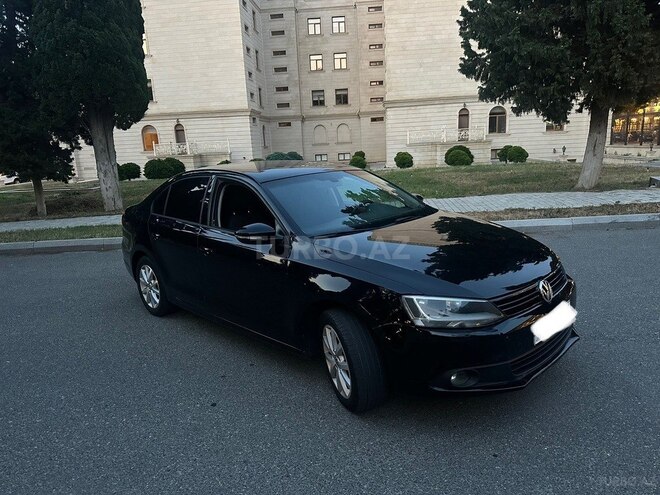 Volkswagen Jetta 2013, 200,000 km - 2.0 l - Bakı