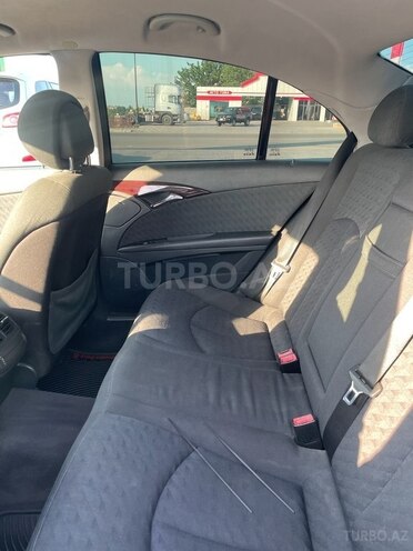 Mercedes E 220 d 2005, 524,000 km - 2.2 l - Gəncə
