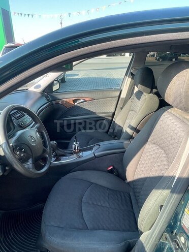 Mercedes E 220 d 2005, 524,000 km - 2.2 l - Gəncə