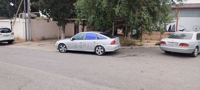 Opel Vectra 2000, 380,038 km - 2.0 л - Bakı