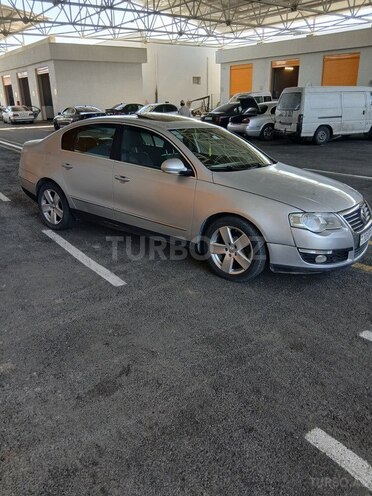 Volkswagen Passat 2010, 250,000 km - 2.0 l - Bakı