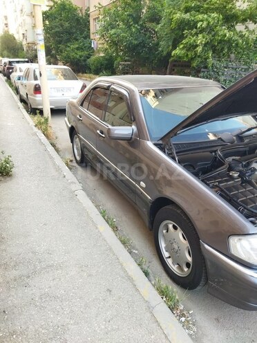 Mercedes C 180 1998, 355,160 km - 1.8 l - Bakı