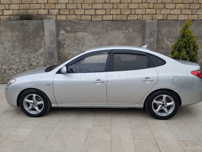 Hyundai Avante 2009, 230,000 km - 1.6 л - Bakı
