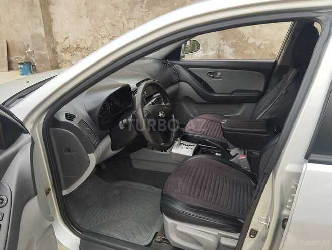 Hyundai Avante 2009, 230,000 km - 1.6 л - Bakı