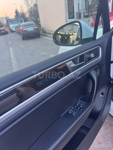 Volkswagen Touareg 2014, 170,000 km - 3.6 л - Bakı