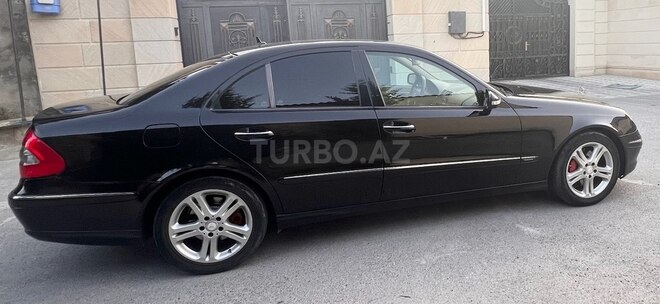 Mercedes E 350 2006, 213,000 km - 3.5 l - Bakı