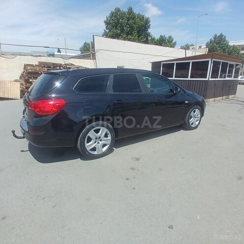 Opel Astra 2011, 222,535 km - 1.4 l - Gəncə