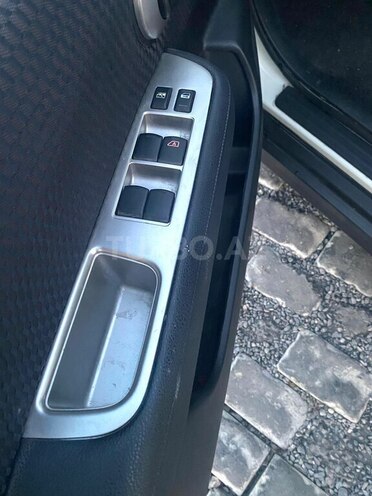 Nissan Tiida 2011, 65,282 km - 1.5 l - Bakı