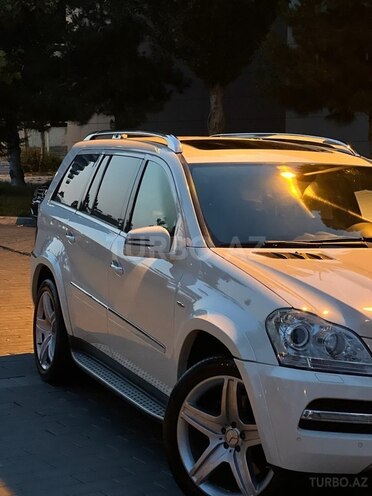 Mercedes GL 500 4MATIC 2011, 278,000 km - 5.5 l - Bakı
