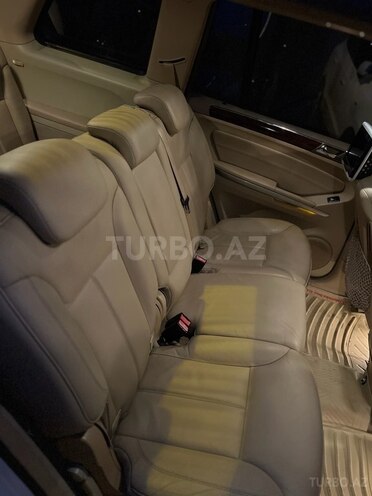 Mercedes GL 500 4MATIC 2011, 278,000 km - 5.5 l - Bakı