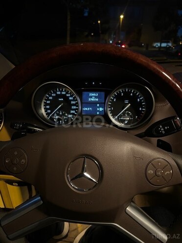 Mercedes GL 500 4MATIC 2011, 278,000 km - 5.5 l - Bakı