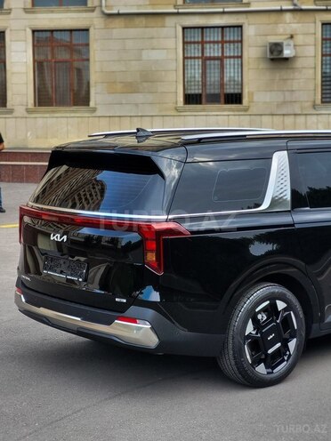 Kia Carnival-6