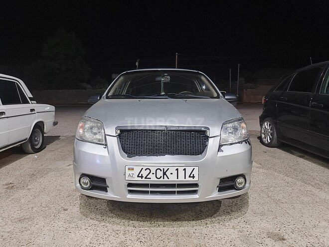 Chevrolet Aveo-1