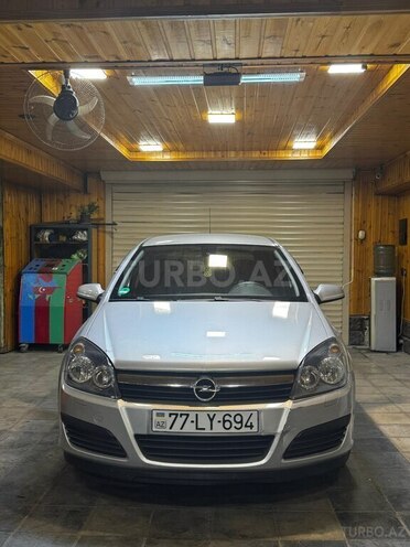 Opel Astra 2006, 218,000 km - 1.4 l - Göyçay