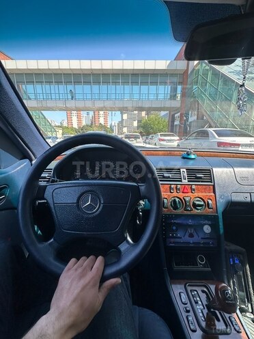 Mercedes C 240 1999, 323,000 km - 2.4 л - Bakı