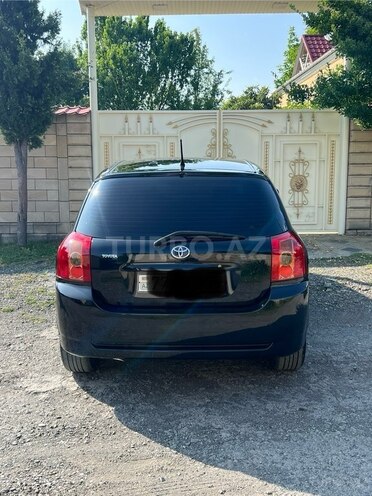 Toyota Corolla 2006, 260,000 km - 1.4 l - Balakən