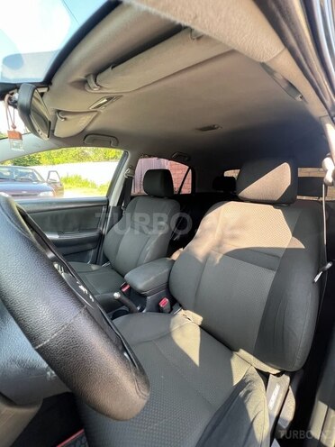 Toyota Corolla 2006, 260,000 km - 1.4 l - Balakən