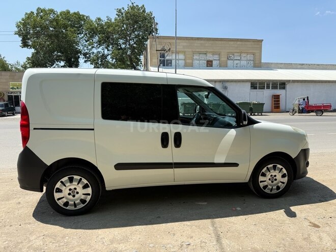 Fiat Doblo 2014, 234,532 km - 1.4 l - Salyan