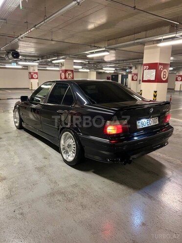 BMW 325 1994, 290,000 km - 2.5 л - Bakı