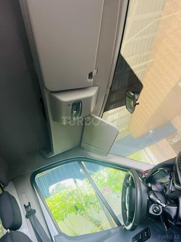 Ford Transit 2015, 142,000 km - 2.2 l - Salyan