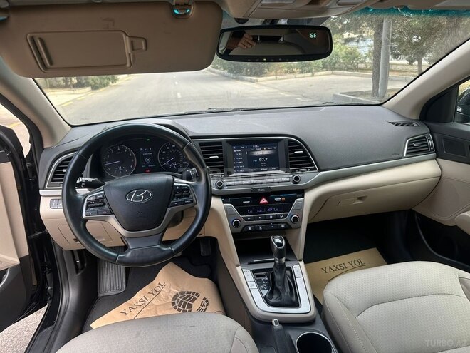 Hyundai Elantra 2017, 125,000 km - 2.0 л - Bakı