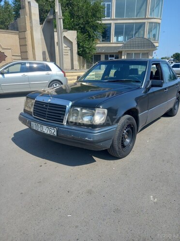 Mercedes  1991, 425,870 km - 2.0 л - Biləsuvar
