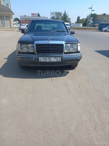 Mercedes  1991, 425,870 km - 2.0 л - Biləsuvar