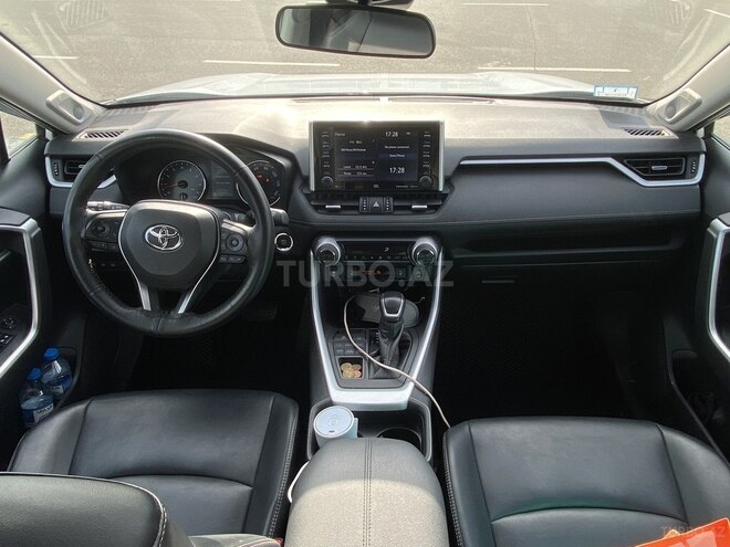 Toyota RAV4 2020, 80,000 km - 2.5 l - Bakı