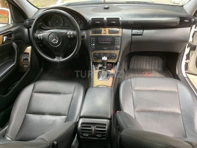 Mercedes C 230 2006, 265,000 km - 2.5 l - Masallı