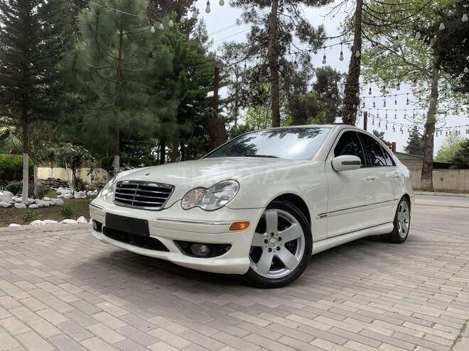 Mercedes C 230 2006, 265,000 km - 2.5 l - Masallı