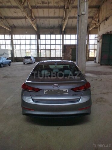 Hyundai Elantra 2017, 73,000 km - 2.0 л - Bakı