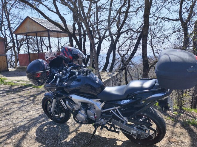 Yamaha Fazer 600S-2