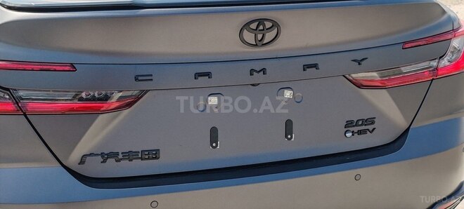 Toyota Camry-25
