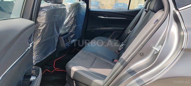 Toyota Camry-14