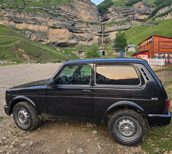LADA (VAZ) Niva 1999, 125,000 km - 1.7 л - Qusar