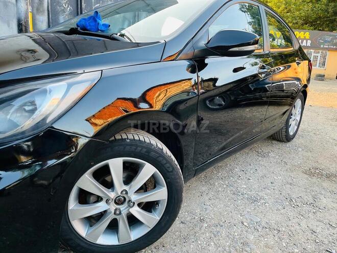 Hyundai Accent 2010, 218,353 km - 1.4 l - Masallı
