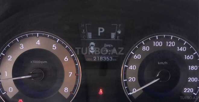 Hyundai Accent 2010, 218,353 km - 1.4 l - Masallı