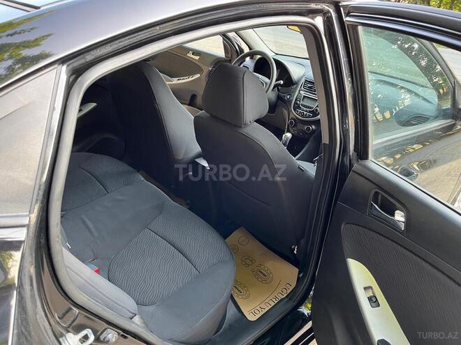 Hyundai Accent 2010, 218,353 km - 1.4 l - Masallı