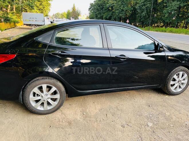 Hyundai Accent 2010, 218,353 km - 1.4 l - Masallı