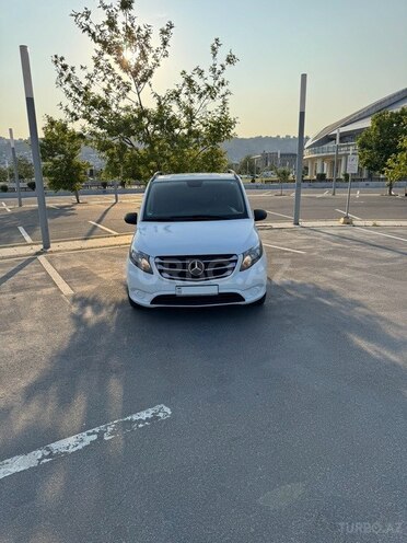 Mercedes Vito 2015, 217,600 km - 2.2 l - Bakı