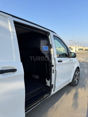 Mercedes Vito 2015, 217,600 km - 2.2 l - Bakı