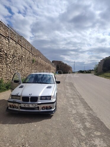 BMW 318 1997, 356,804 km - 1.8 l - Bərdə