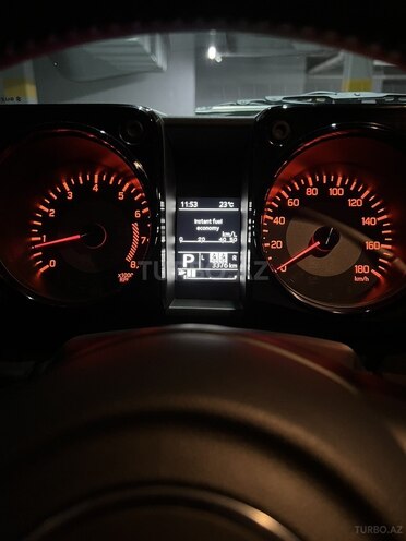 Suzuki Jimny-10