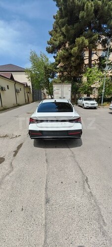 Hyundai Elantra 2024, 1,600 km - 1.6 л - Bakı