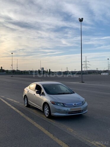 Honda Civic 2011, 295,000 km - 1.5 l - Bakı