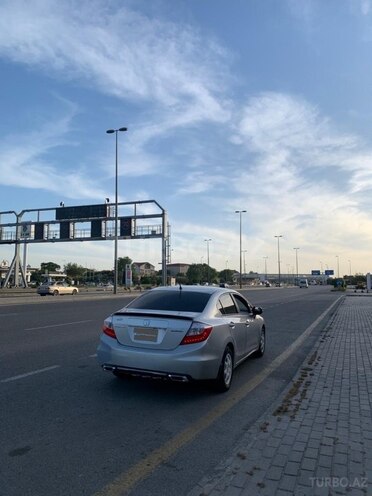 Honda Civic 2011, 295,000 km - 1.5 l - Bakı