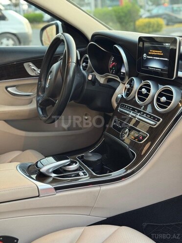 Mercedes C 300-13