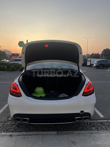 Mercedes C 300-10
