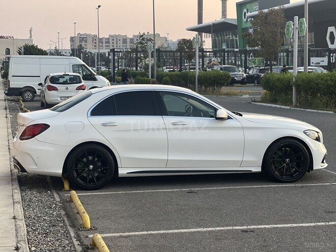 Mercedes C 300-7